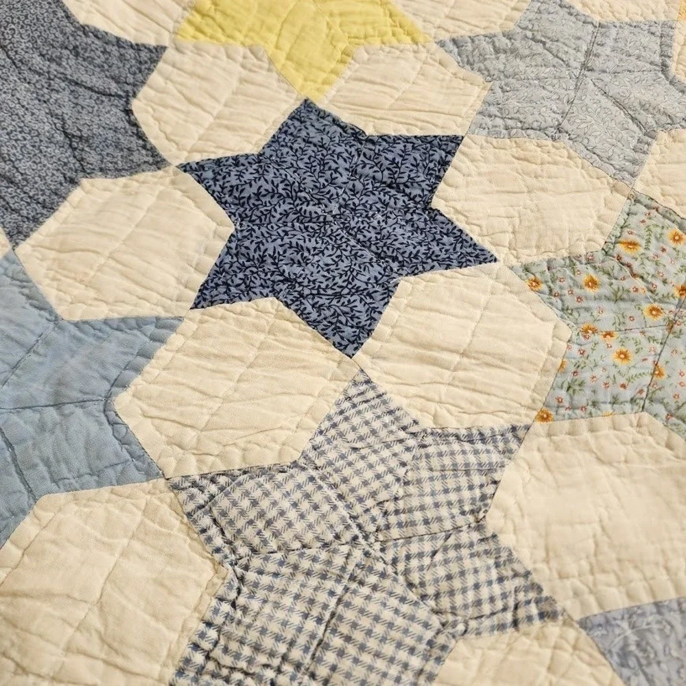 70s‎ heirloom Star patch Quilt 86x81 Handmade Cottagecore Farmhouse Blue Cream